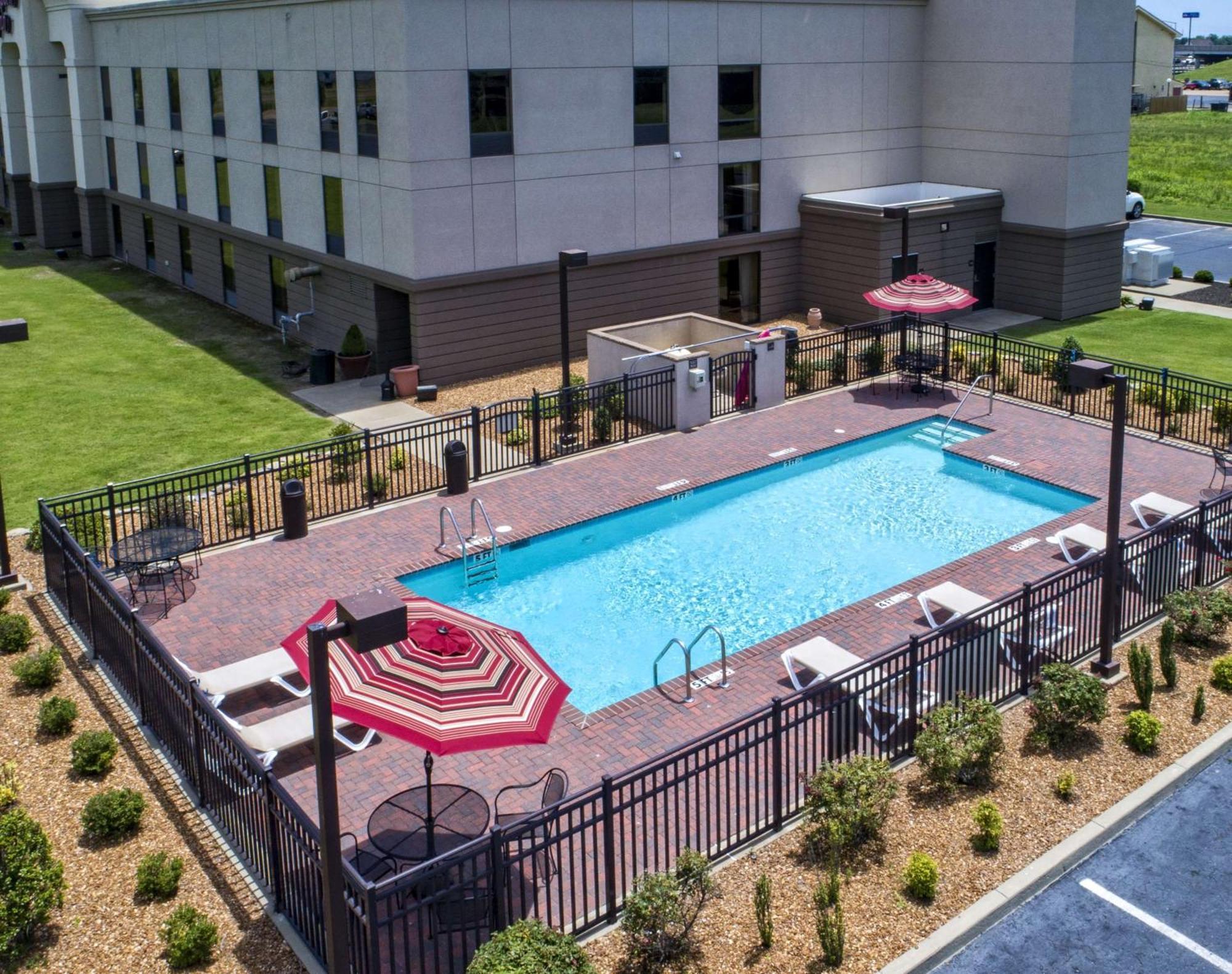 Hampton Inn Blytheville Kültér fotó